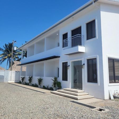 Tramonto Boutique Hotel La Ceiba Bagian luar foto